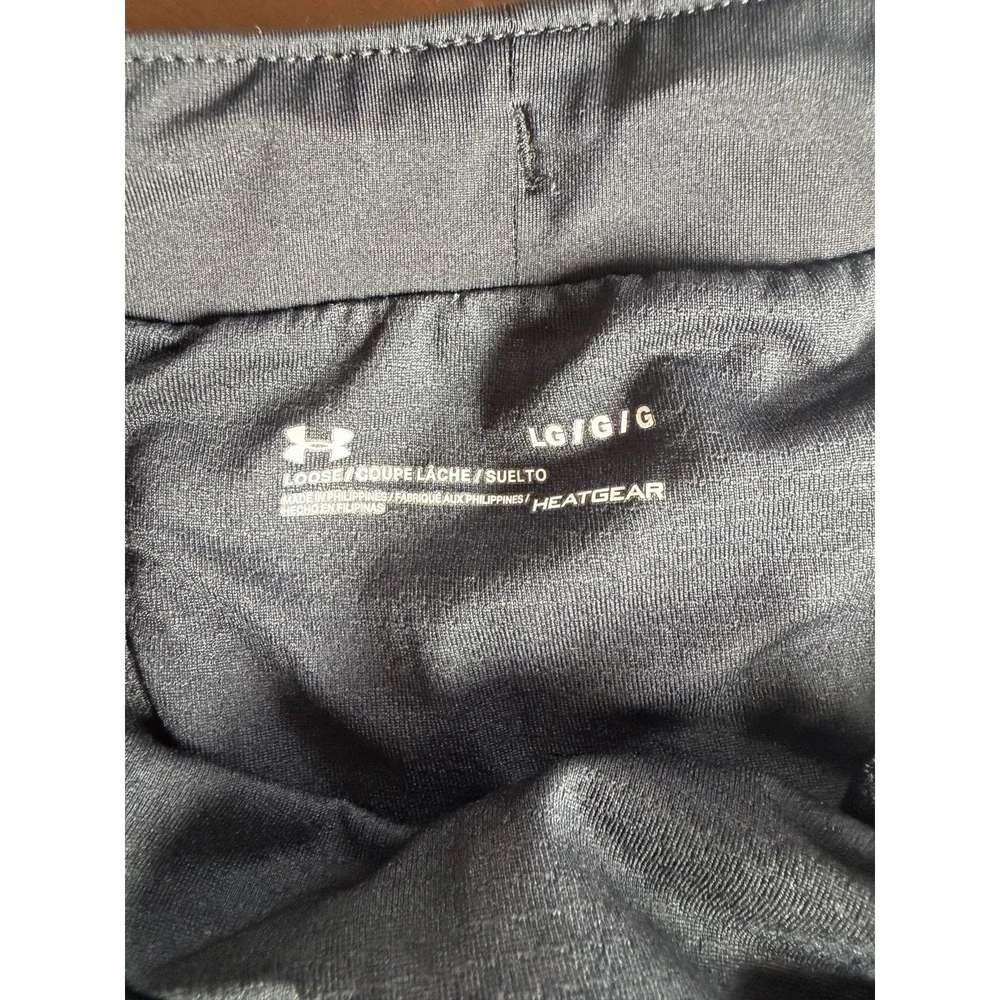 Under Armour HeatGear‎ Womens Running Shorts L Multicolor Stripe Lined Athletic